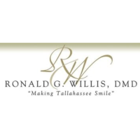 Ronald Willis DMD Logo