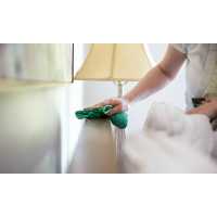 Housekeeping & House Cleaning by Carmen's Cleaning Service, LLC Logo