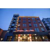 Hampton Inn & Suites Downtown St. Paul Logo