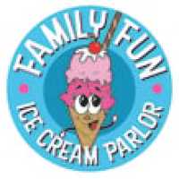 Family Fun Cafe and Ice Cream Logo