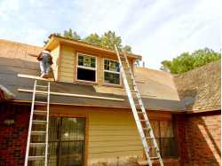 Associated Roofing & Construction LLC-