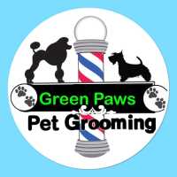 Green Paws Pet Grooming Logo
