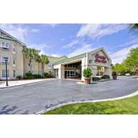 Hampton Inn & Suites Charleston/Mt. Pleasant-Isle Of Palms Logo