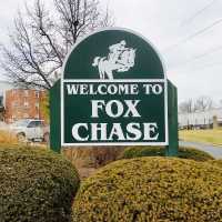 Fox Chase Apartments Logo