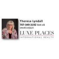 Theresa Lyndall Realtor with Luxe Places International Realty Logo