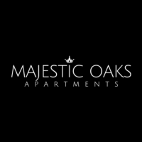Majestic Oaks Apartments Logo