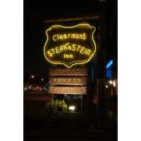 Clearman's Steak 'N Stein Logo