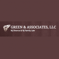 Green & Associates, LLC Logo